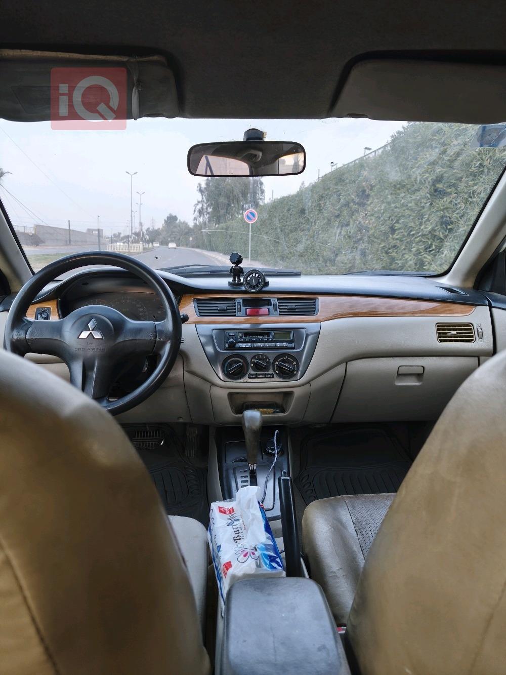 ميتسوبيشي لانسر